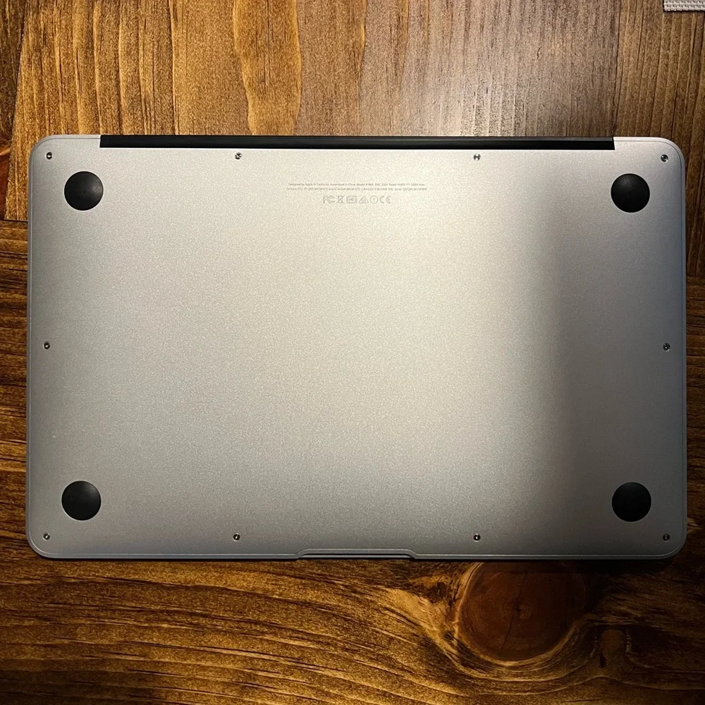 MacBook Air 2015 11-inch